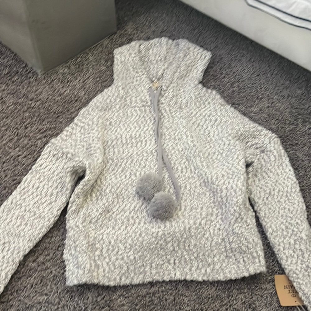 Knit hoddie